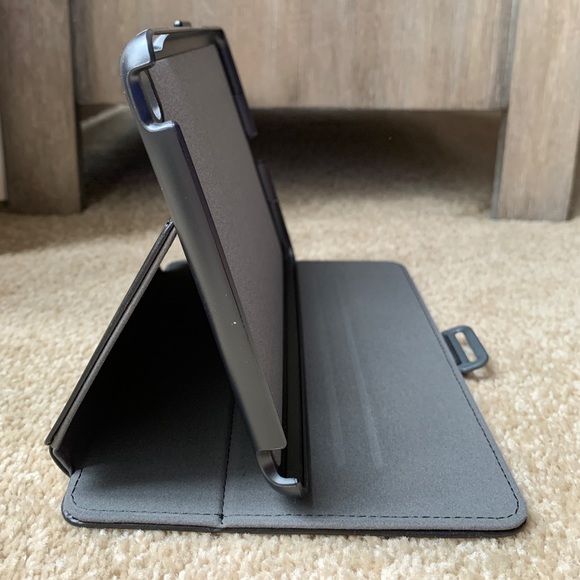 iPad Mini 4 Case/Adjustable Stand - Picture 2 of 8
